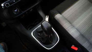 Citroen C3 III Hatchback 1.2 PureTech 82KM 2017 CITROEN C3 1.2L benzyna 82KM 2017r, zdjęcie 29