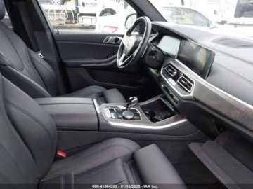 BMW X5 G05 2022 BMW X5 XDrive40I 2022 3.0l 3.0 Benzyna 335KM, zdjęcie 9
