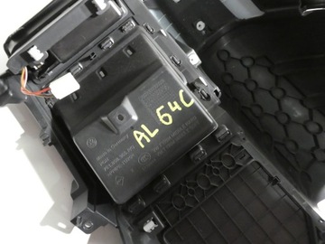 КОРПУС ЦЕНТРАЛЬНОГО ТУННЕЛЯ VW T6 7E1858365