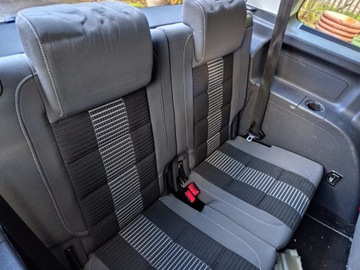 Volkswagen Touran I 2.0 TDI 140KM 2009 Volkswagen Touran 2.0 TDI 140KM Trendline 2009r, zdjęcie 14