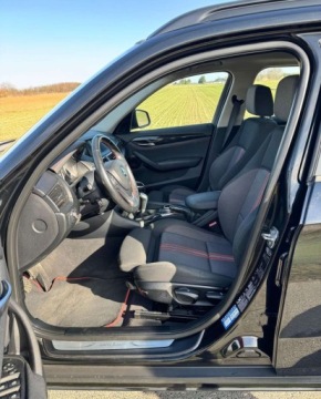 BMW X1 E84 Crossover Facelifting xDrive 18d 143KM 2014 BMW X1 BMW X1 xDrive18d Sport Line 2.0 Diesel 143KM, zdjęcie 14