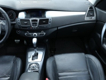 Renault Laguna III 2010 Renault Laguna 2.0 dCi, 170 KM, Automat, Xenon, zdjęcie 7