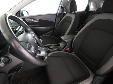 Hyundai Kona I Crossover 1.0 T-GDI 120KM 2019 Hyundai Kona klima grzane fotele i kierownica, zdjęcie 12
