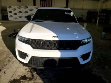 Jeep Grand Cherokee V 2025 Jeep Grand Cherokee Laredo 2025 3.6 Benzyna 293KM, zdjęcie 5