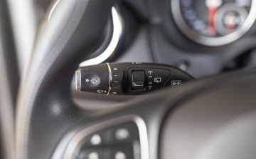 Mercedes Klasa A W176 Hatchback 5d Facelifting 180 122KM 2017 Mercedes-Benz Klasa A 180 Style 1.6 Benzyna 122KM, zdjęcie 13