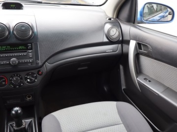 Chevrolet Aveo T250 Hatchback 5d 1.2 DOHC 84KM 2008 Chevrolet Aveo 1.2 i 16V, Klima, El. szyby, zdjęcie 7