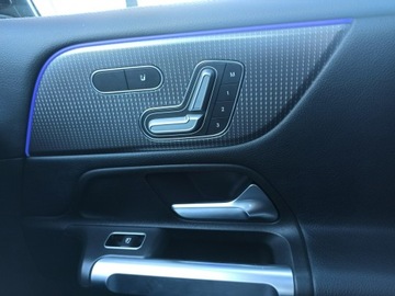 Mercedes GLB SUV 2.0 250 224KM 2021 Mercedes GLB 250, 4 Matic, AMG, 35 tys km, zdjęcie 34