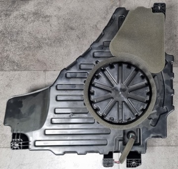 JEEP GRAND CHEROKEE САБВУФЕР WK2 SRT SUMMIT HARMAN KARDON