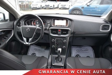 Volvo V40 II 2017 Volvo V40 Lift Duza-Navi Full-LED Klimatronic Tempomat Ambiente AluFelgi, zdjęcie 4