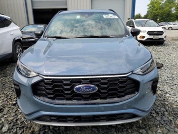 Ford Escape III 2023 Ford Escape 2023r, ST-Line, 1.5L 1.5 Benzyna 182KM, zdjęcie 4