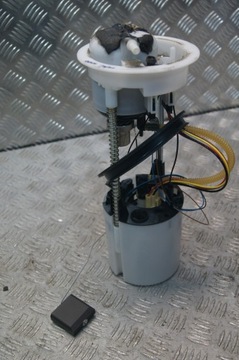 PORSCHE MACAN 3.6 TURBO S ČERPADLO PALIVA