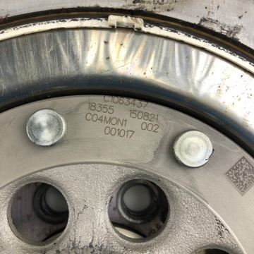 KOLO DVOUHMOTNÉ DWU MAS W177 AMG A35 2.0T 260920