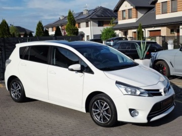 Toyota Verso Minivan Facelifting 1.6 D-4D 112KM 2014 Toyota Verso ___Premium___1.6 D-4D 112KM___LED Navi Kamera Panorama___ 1.6, zdjęcie 3