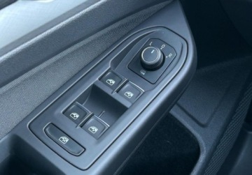 Volkswagen Golf VIII Variant 1.5 TSI 130KM 2021 Volkswagen Golf Variant Variant Life, ACC, Ladowarka indukcyjna, Ambiente,, zdjęcie 18