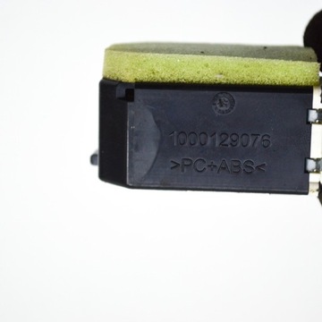 1000129076 JINÉ MODUL 320 I 135 2013 BMW 3 (F30 F80)