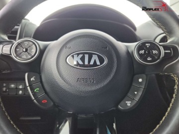 Kia Soul II 1.6 VGT CRDi 128KM 2015 Kia Soul 1.6 CRDI 128KM Automat Navi Kamera Naglosnienie Infinity Gwarancja, zdjęcie 19