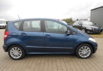 Mercedes Klasa A W169 Coupe 1.7 170 116KM 2008 Mercedes-Benz Klasa A Mercedes-Benz Klasa A W169 1.7 benzyna 115 KM 1.7, zdjęcie 3