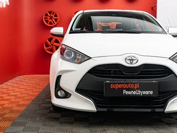 Toyota Yaris IV Hatchback 1.0 VVT-i 72KM 2022 TOYOTA Yaris 1.0 Comfort Hatchback 72KM 2022, zdjęcie 21