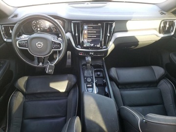 Volvo 2020 Volvo S60 T5 R-Design 2020 2.0l 2.0 Benzyna 250KM, zdjęcie 8