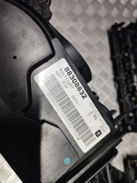 BMW F20 F30 F10 F11 KRYT VENTILU 8570828