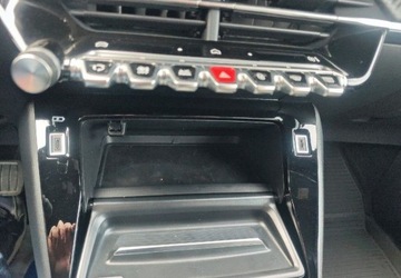 Peugeot 2008 II e-SUV Facelifting Elektryczny 50kWh 136KM 2024 Peugeot 2008 e-2008 50kWh Allure SalonPL Nowy Model Bogata Wersja Od Reki, zdjęcie 19