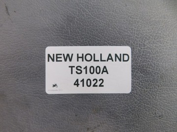 NEW HOLLAND TS 100A ЗАПРАВОЧНАЯ БОКОВАЯ КРЫШКА