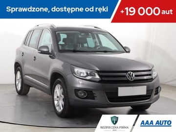 Volkswagen Tiguan I SUV Facelifting 2.0 TDI CR DPF BlueMotion 140KM 2014 VW Tiguan 2.0 TDI, Salon Polska, Serwis ASO, 4X4