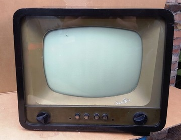 Старый ламповый телевизор СЗАФИР, 1950-е годы, Польская Народная Республика.