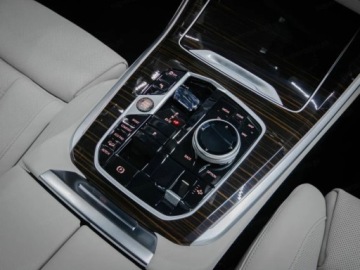 BMW X5 G05 SUV Plug-In Facelifting 3.0 50e 490KM 2026 BMW X5 xDrive50e Sport Suv 3.0 (489KM) 2026, zdjęcie 11