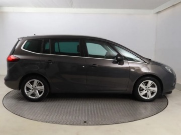 Opel Zafira C Tourer 2.0 CDTI ECOTEC 130KM 2015 Opel Zafira 2.0 CDTI, Automat, Navi, Xenon, Klima, zdjęcie 5