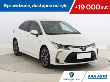 Toyota Corolla XII Sedan 1.8 Hybrid 122KM 2020 Toyota Corolla 1.8 Hybrid, Salon Polska