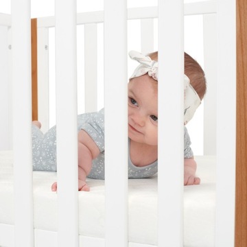 Деревянная растущая детская кроватка Kinderkraft.