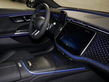 Mercedes Klasa E W214 Sedan 2.0 220d 197KM 2025 E Klasa 220 d 4-Matic AMG 2.0 (197KM) 2025, zdjęcie 10