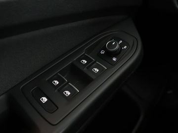 Volkswagen Golf VII GTI 5d Facelifting 2.0 TSI 245KM 2020 Volkswagen Golf DSG full LED virtual cocpit grzane, zdjęcie 38