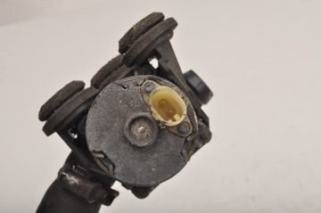BMW E82 E81 E90 E91 2.0 D PUMPIČKA VODY 6928246
