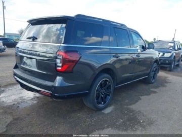 Ford Expedition III 2022 Ford Expedition Limited 2022 3.5 Benzyna 400KM, zdjęcie 5