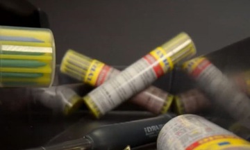 ВОДОНЕПРОНИЦАЕМЫЕ стержни для карандашей ДЛЯ СПЕЦИАЛЬНОЙ ПЛИТКИ