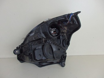 SVĚTLO PRAVÁ PŘEDNÍ CADILLAC BLS 07R