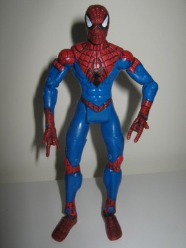 SPIDERMAN FIGURKA MARVEL RUCHOME ELEMENTY