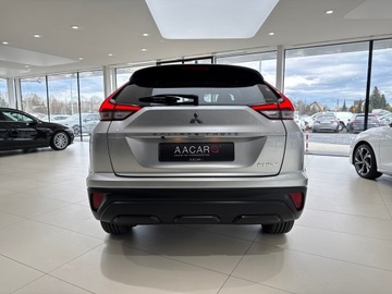 Mitsubishi Eclipse Cross SUV PHEV 2.4 188KM 2021 Mitsubishi Eclipse Cross Intense 4WD, Kamera cofan, zdjęcie 2