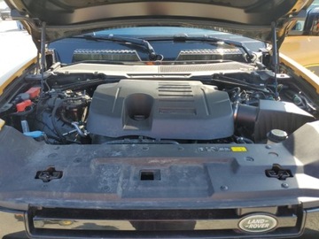 Land Rover Defender IV (L663) 2022 Land Rover Defender 110 X-Dynamic Se 2022 3.0l 3.0 Benzyna 395KM, zdjęcie 6