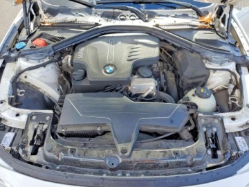 BMW Seria 3 G20-G21 2018 BMW Seria 3 320i 2018 2.0 Benzyna 180KM, zdjęcie 6