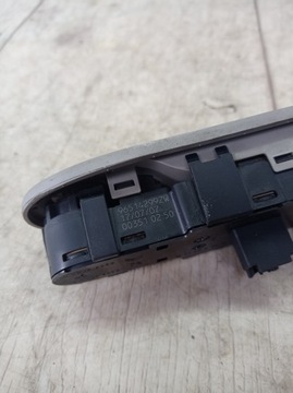 CITROEN C5 1 I FACELIFT PANEL PŘEPÍNAČ SKEL 96514299