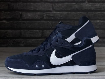 Buty męskie Nike Venture Runner CK2944 400