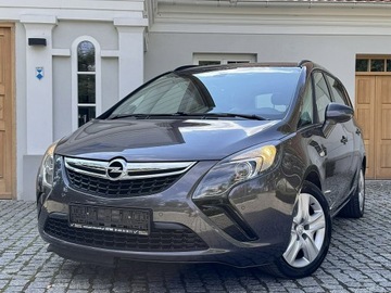 Opel Zafira C Tourer 1.4 Turbo ECOTEC 140KM 2012 Opel Zafira 7 foteli Navi Kamera Gwarancja