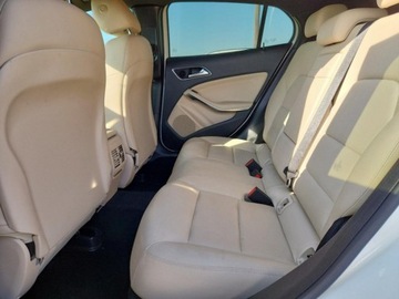 Mercedes GLA I 2017 Mercedes-Benz GLA 2017 MERCEDES-BENZ GLA 250 2.0 Benzyna 208KM, zdjęcie 11