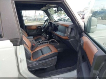 Ford Bronco VI 2024 Ford Bronco Outer Banks 2024 2.7 Benzyna 315KM, zdjęcie 9