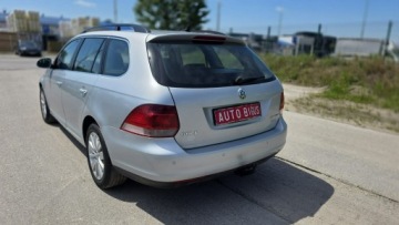 Volkswagen Golf VI Variant 2.0 TDI-CR DPF 140KM 2009 Volkswagen Golf climatronic, common rail super, zdjęcie 4