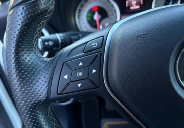 Mercedes Klasa A W176 Hatchback 5d Facelifting 200 156KM 2015 Mercedes-Benz Klasa A 1.6 156 KM gwarancja FABRYCZNY LAKIER bezwypadkow, zdjęcie 22