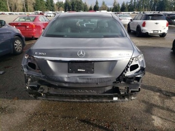 Mercedes Klasa E W213 2018 Mercedes-Benz Klasa E 2018 MERCEDES-BENZ E 300 4MATIC 2.0 Benzyna 242KM, zdjęcie 5